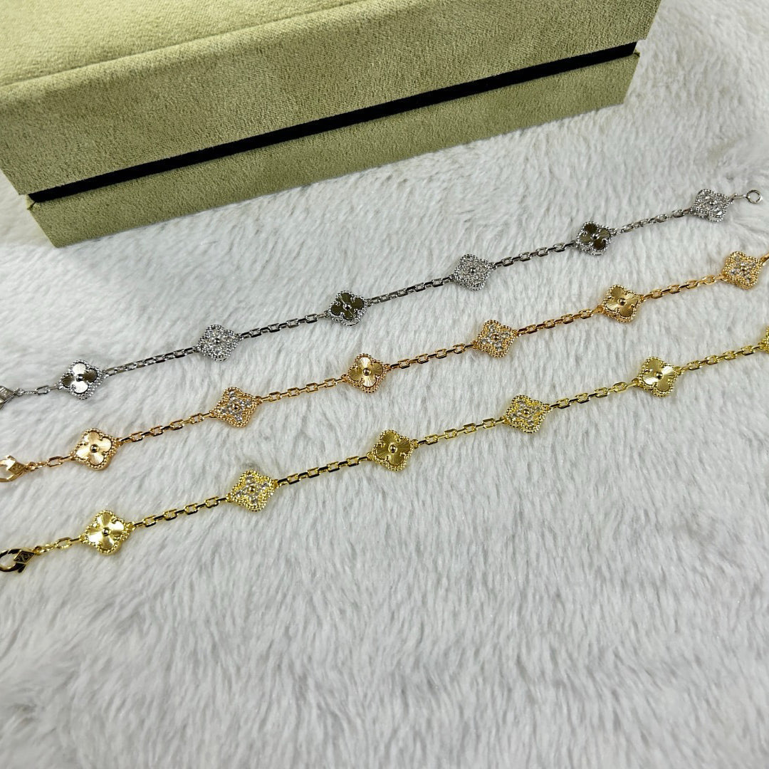 [??MIRA?¡¥]CLOVER 6 MOTIF DIAMOND LASER BRACELET