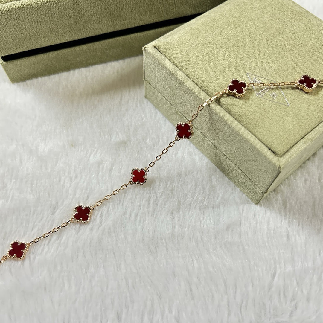 [??MIRA?¡¥]CLOVER 6 MOTIF RED AGATE BRACELET
