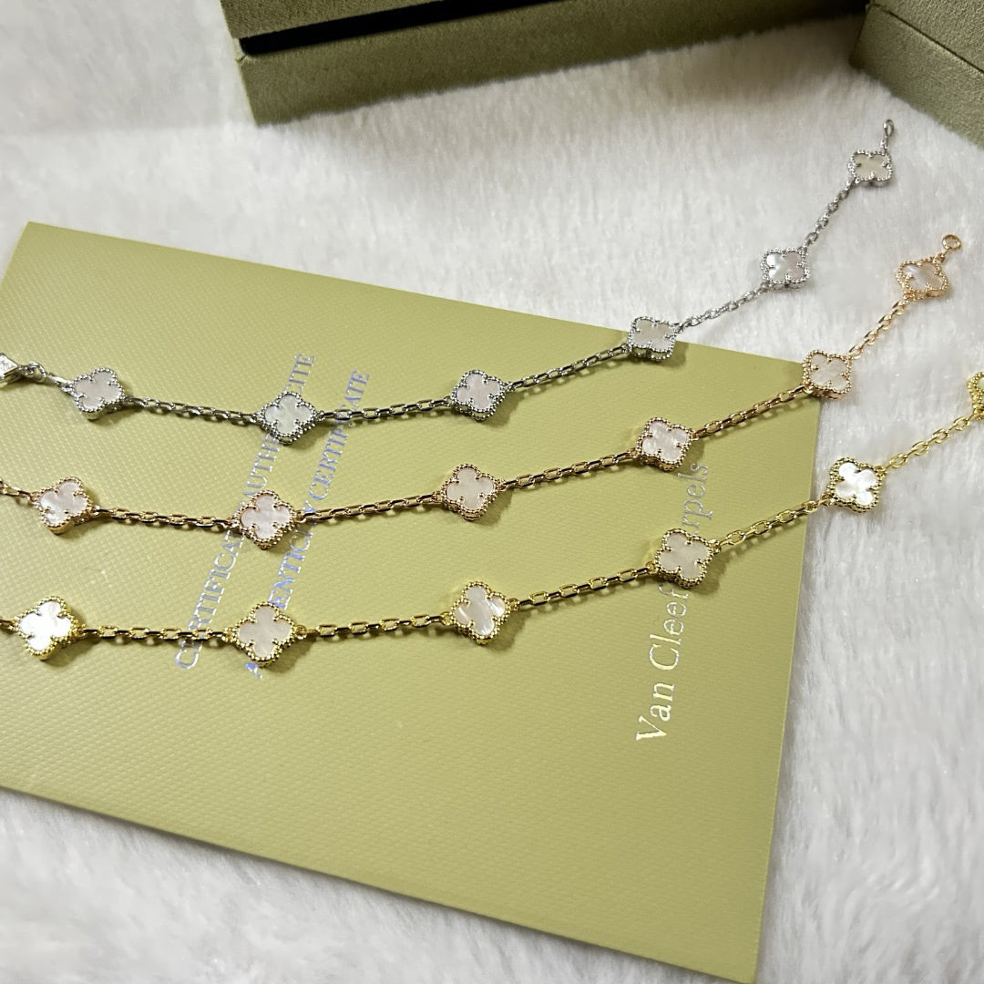 [??MIRA?¡¥]CLOVER 6 MOTIF WHITE MOP BRACELET