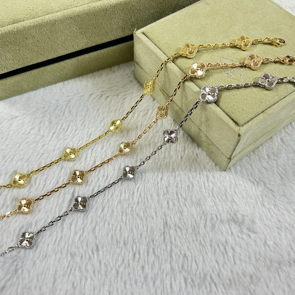 [MIRA]New CLOVER 6 MOTIF DIAMOND BRACELET