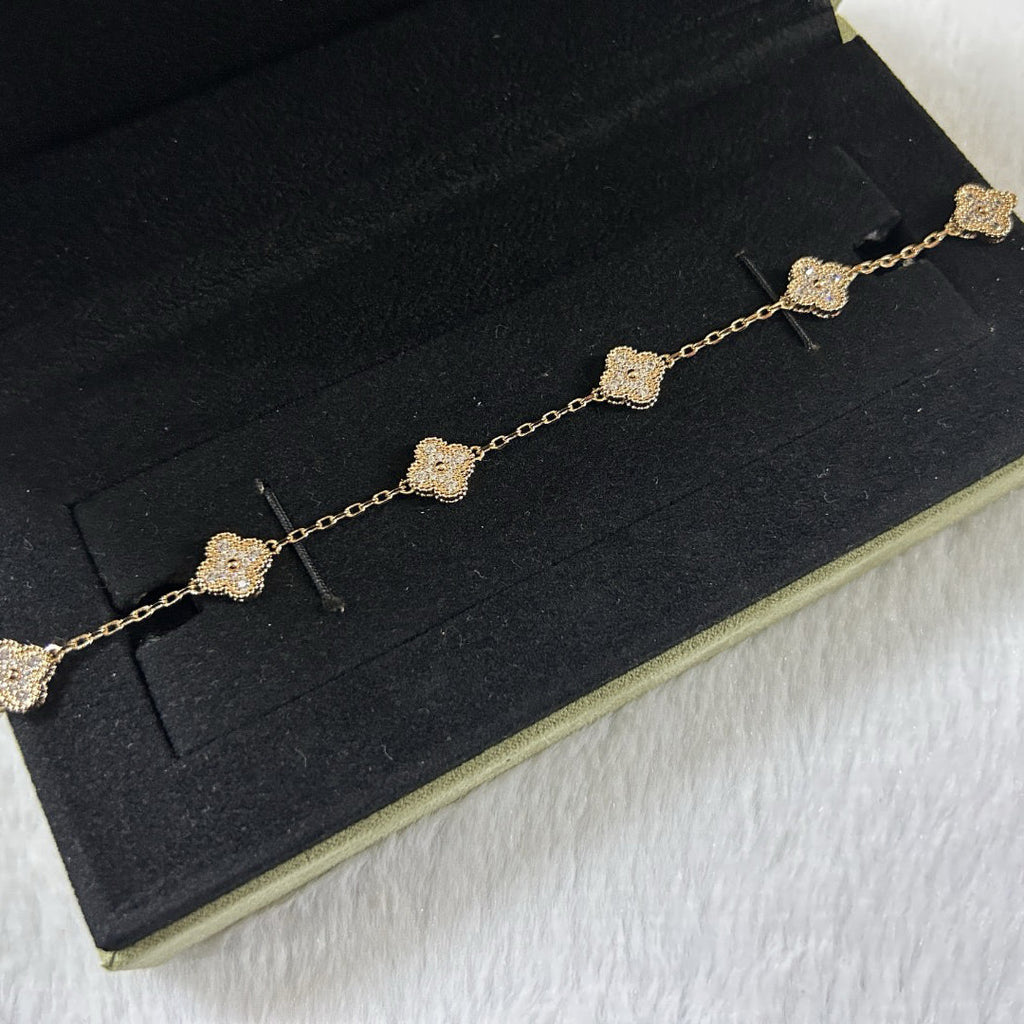 [MIRA]New CLOVER 6 MOTIF DIAMOND BRACELET