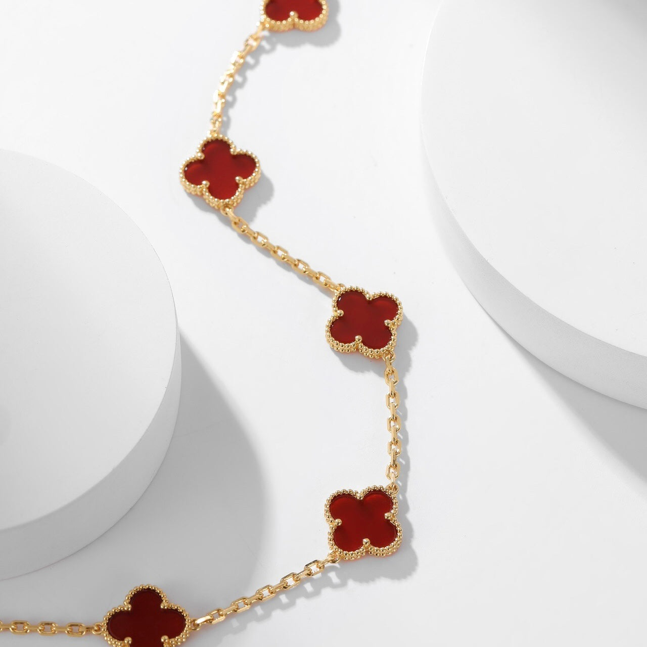 ??MIRA?¡¥CLOVER 10 MOTIFS CARNELIAN NECKLACE