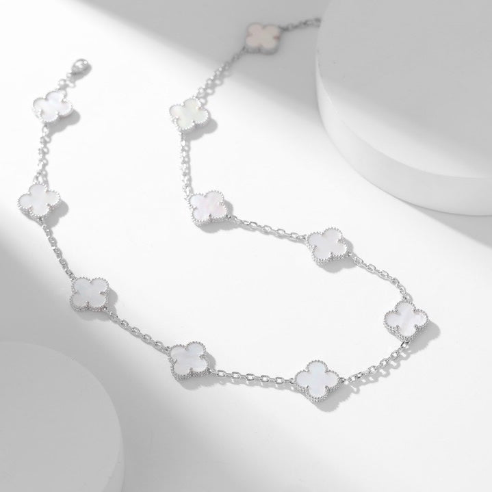 ??MIRA?¡¥CLOVER 10 MOTIFS WHITE MOTHER OF PEARL NECKLACE