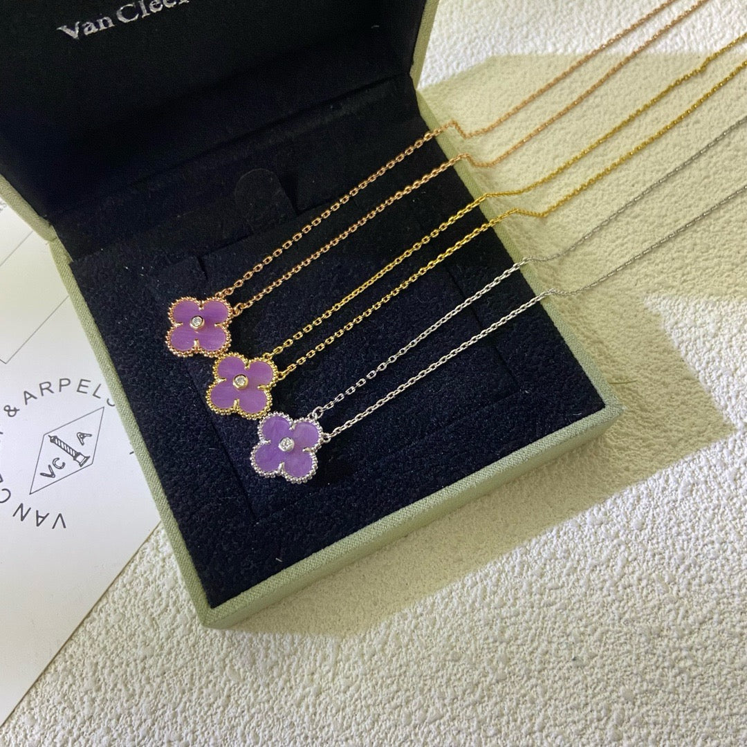 ??MIRA?¡¥CLOVER 15MM DIAMOND  PURPLE VIOLET NECKLACE