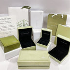 ??MIRA?¡¥VA CLOVER BRACELET NECKLACE RING BOX GIFT BAG