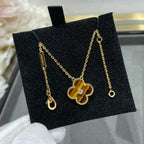 ??MIRA?¡¥CLOVER 15MM DIAMOND AND YELLOW TIGER'S EYE AGATE necklace