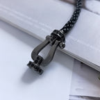 ??MIRA?¡¥FORCE LARGE SERIES HORSESHOE BLACK SAMURAI BRACELET