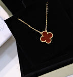 ??MIRA?¡¥CLOVER 15MM CARNELIAN SINGLE FLOWER NECKLACE