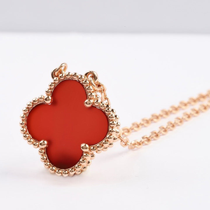 ??MIRA?¡¥CLOVER 15MM CARNELIAN SINGLE FLOWER NECKLACE