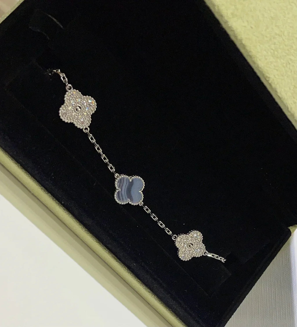 [MIRA]New  CLOVER 5 MOTIF PURPLE CHALCEDONY BRACELET COLLECTION