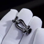 ??MIRA?¡¥FORCE LARGE SERIES HORSESHOE BLACK SAMURAI BRACELET
