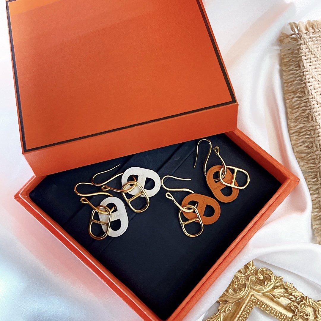 ??MIRA?¡¥HM O'MAILLON GOLD EARRINGS