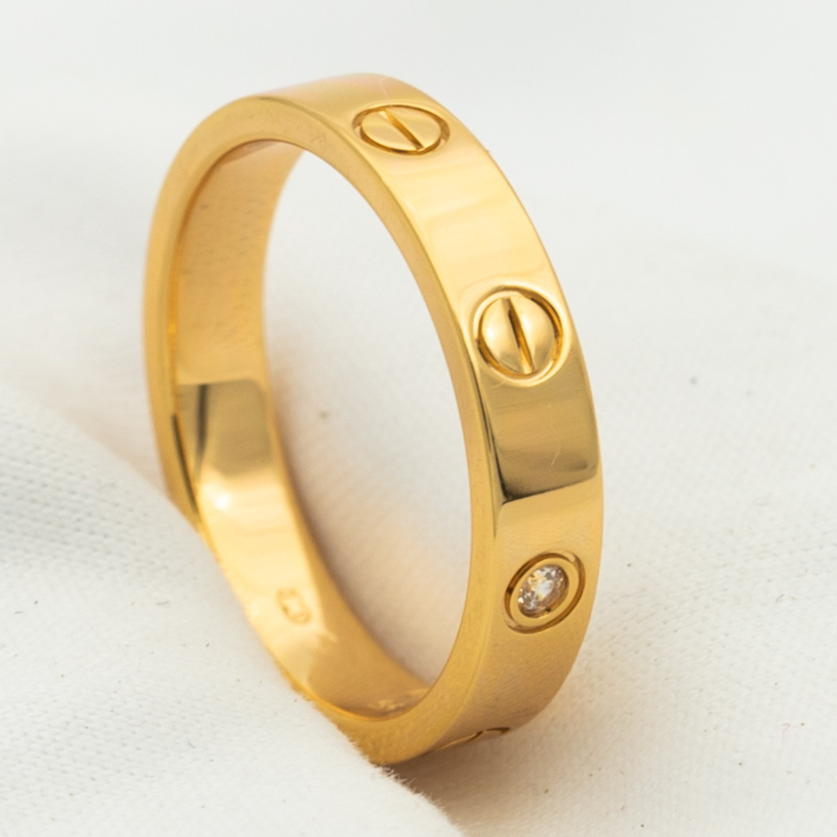 ??MIRA?¡¥LOVE RING 4MM 1 DIAMOND PINK GOLD