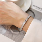 ??MIRA?¡¥KELLY BRACELET DIAMOND PAVED