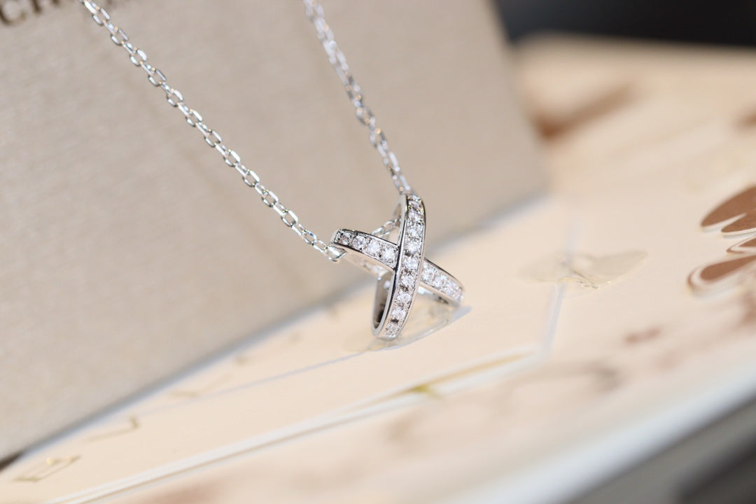 ??MIRA?¡¥JEUX DE DIAMOND NECKLACE