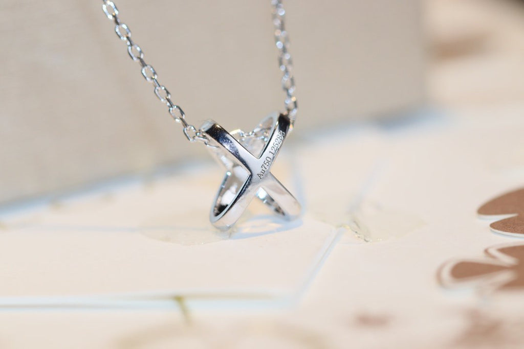 ??MIRA?¡¥JEUX DE DIAMOND NECKLACE