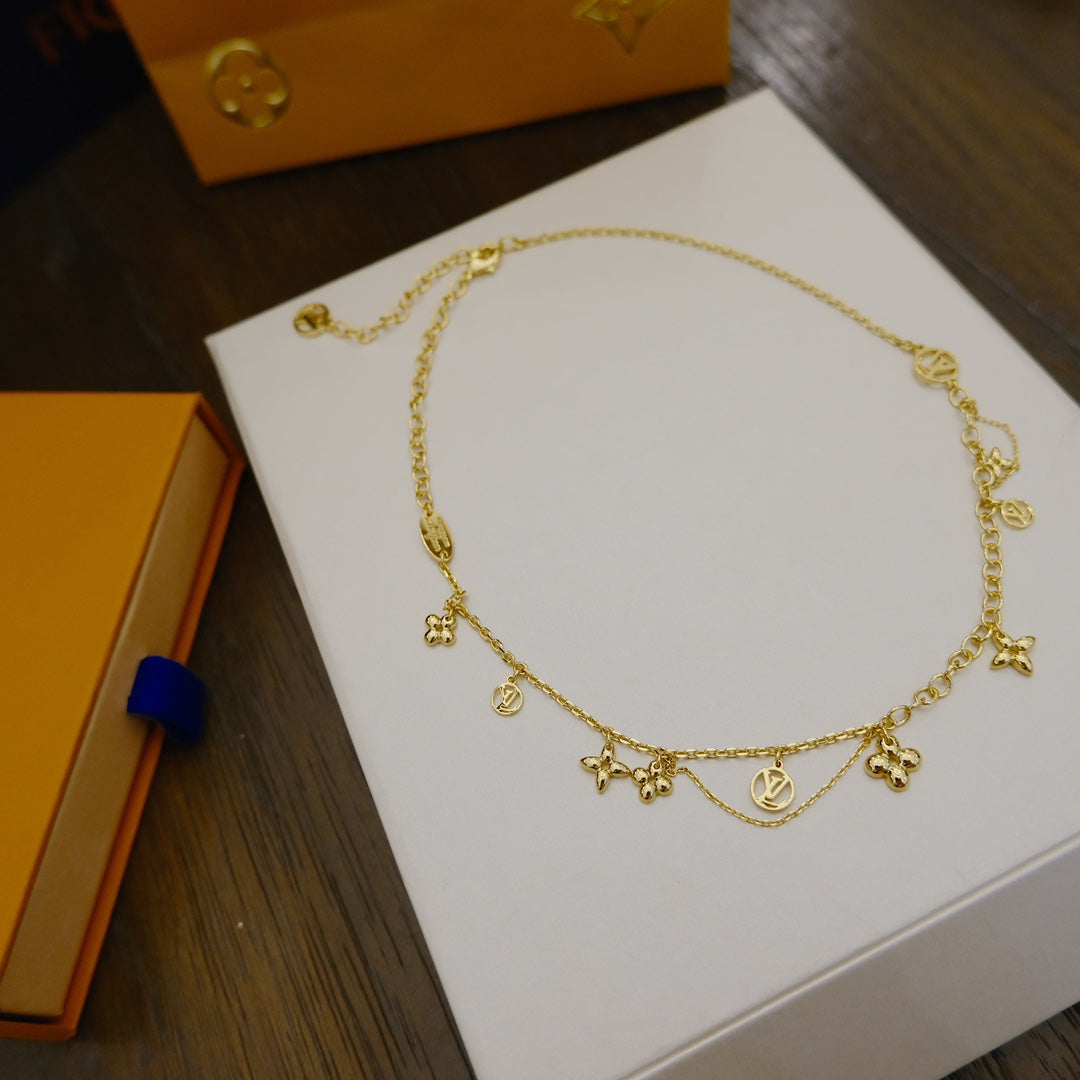 ??MIRA?¡¥BLOOMING SUPPLE NECKLACE BRASS