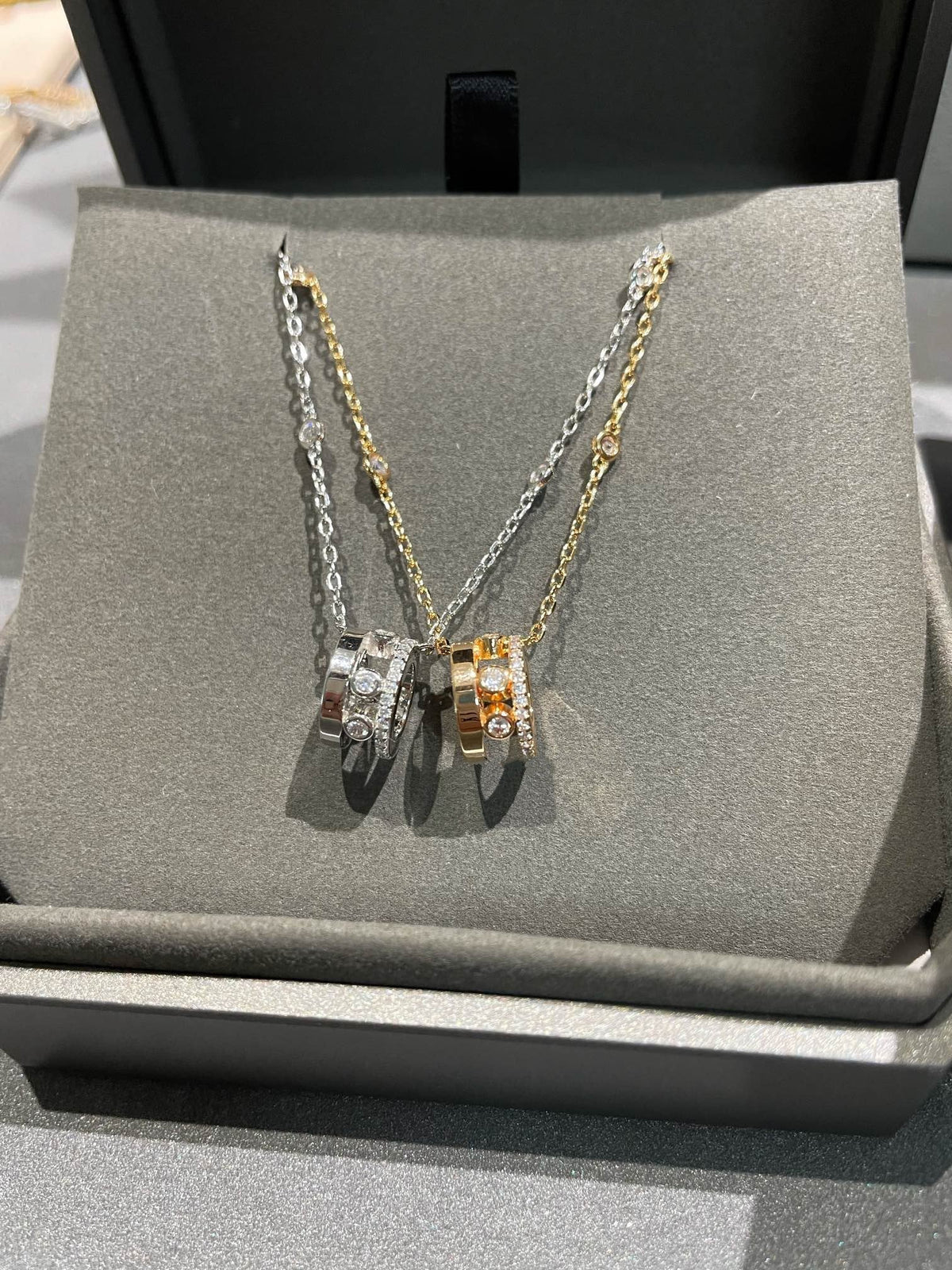 [MIRA] CHAIN MOVE ROMANE PEDAND NECKLACE