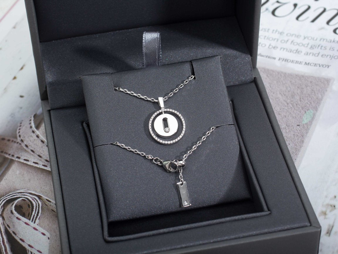 [MIRA]LUCKY MOVE PM NECKLACE SILVER DIAMOND