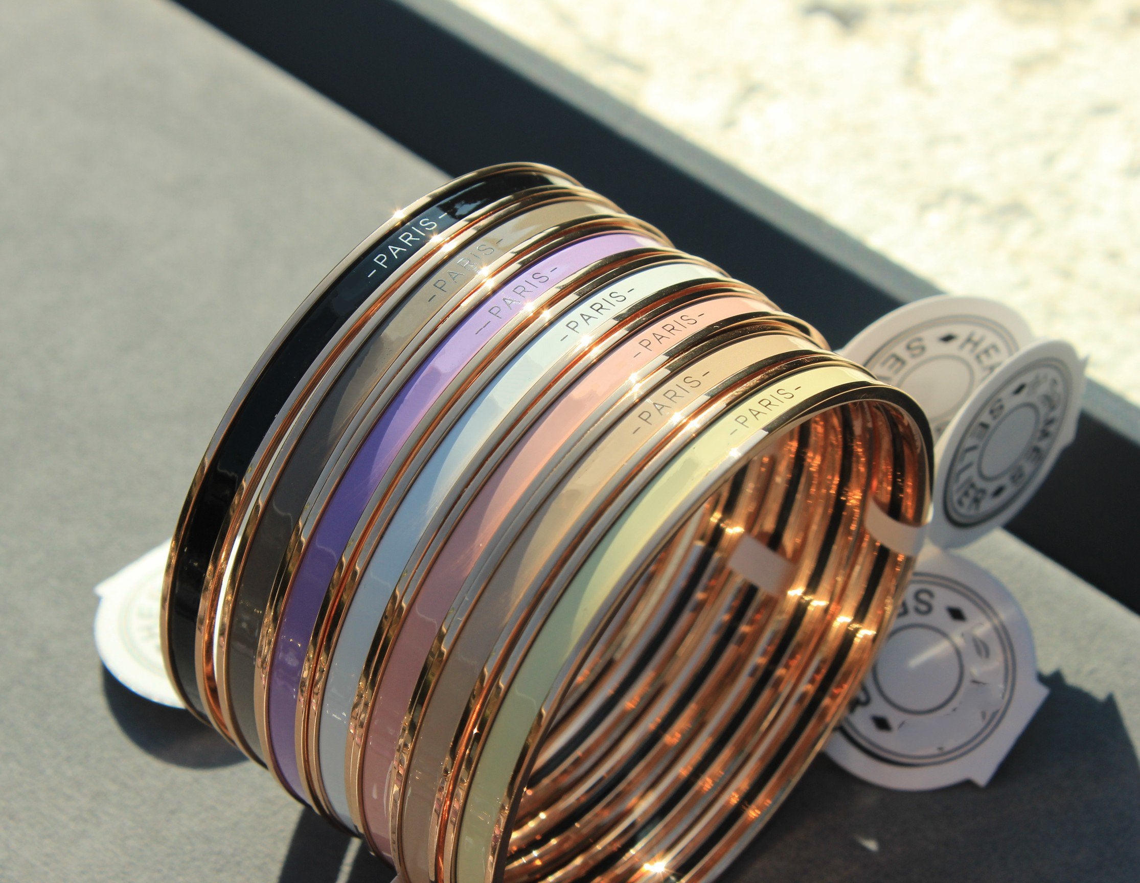 ??MIRA?¡¥HM UNI BANGLE BAG