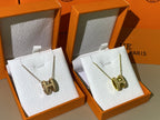 ??MIRA?¡¥HM CLIC YELLOW ENAMEL GOLD NECKLACE