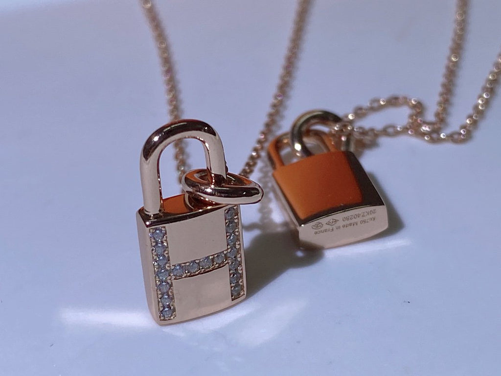 ??MIRA?¡¥HM ADVANCED NICHE LOCK HEAD NECKLACE DIAMONDS