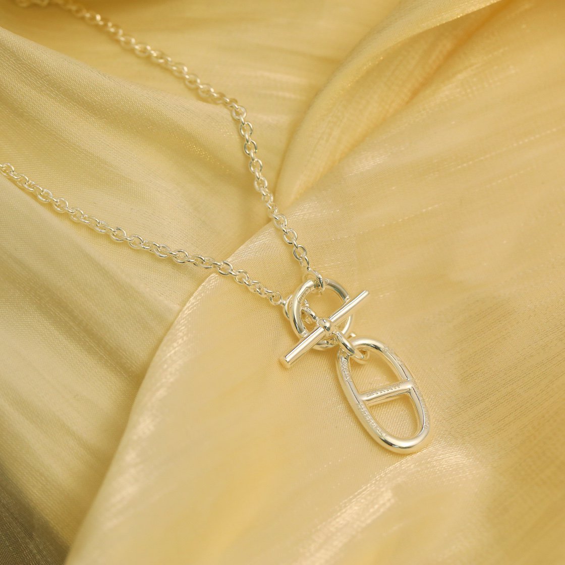??MIRA?¡¥HM CHAINE D'ANCRE PENDANT NECKLACE STERLING SILVER