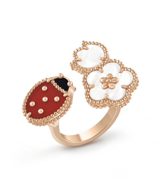 ??MIRA?¡¥LUCKY 3 MOTIF ROSE GOLD RING