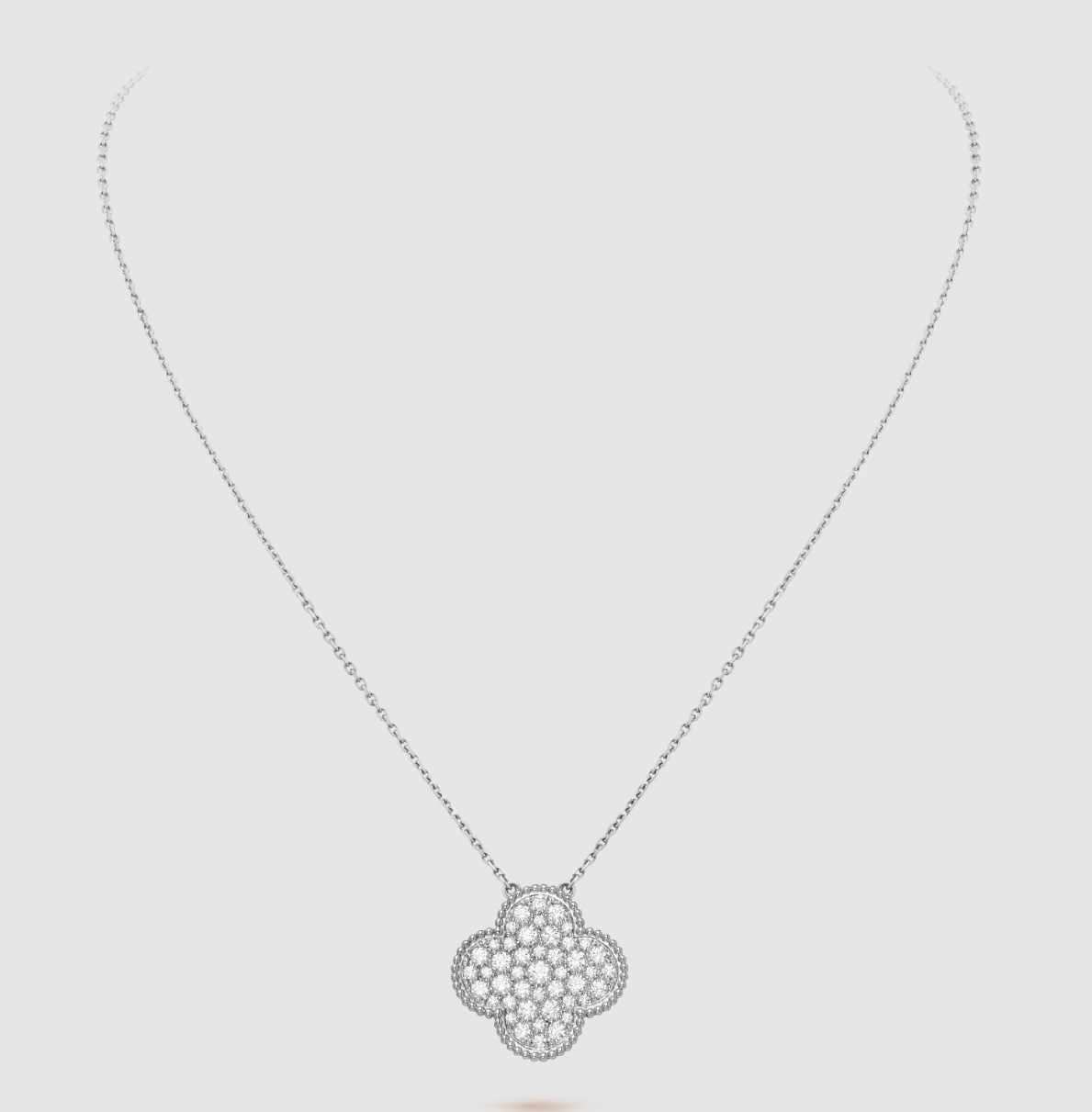 ??MIRA?¡¥CLOVER 25MM LARGE PENDANT DIAMOND PAVED SILVER NECKLACE