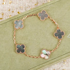 [MIRA]New CLOVER 5 MOTIF GRAY MOP BRACELET COLLECTION