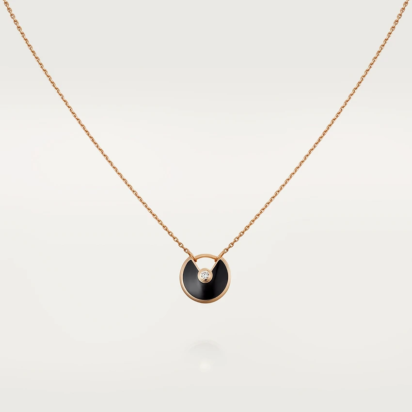 ??MIRA?¡¥AMULETTE ROSE GOLD ONYX NECKLACE