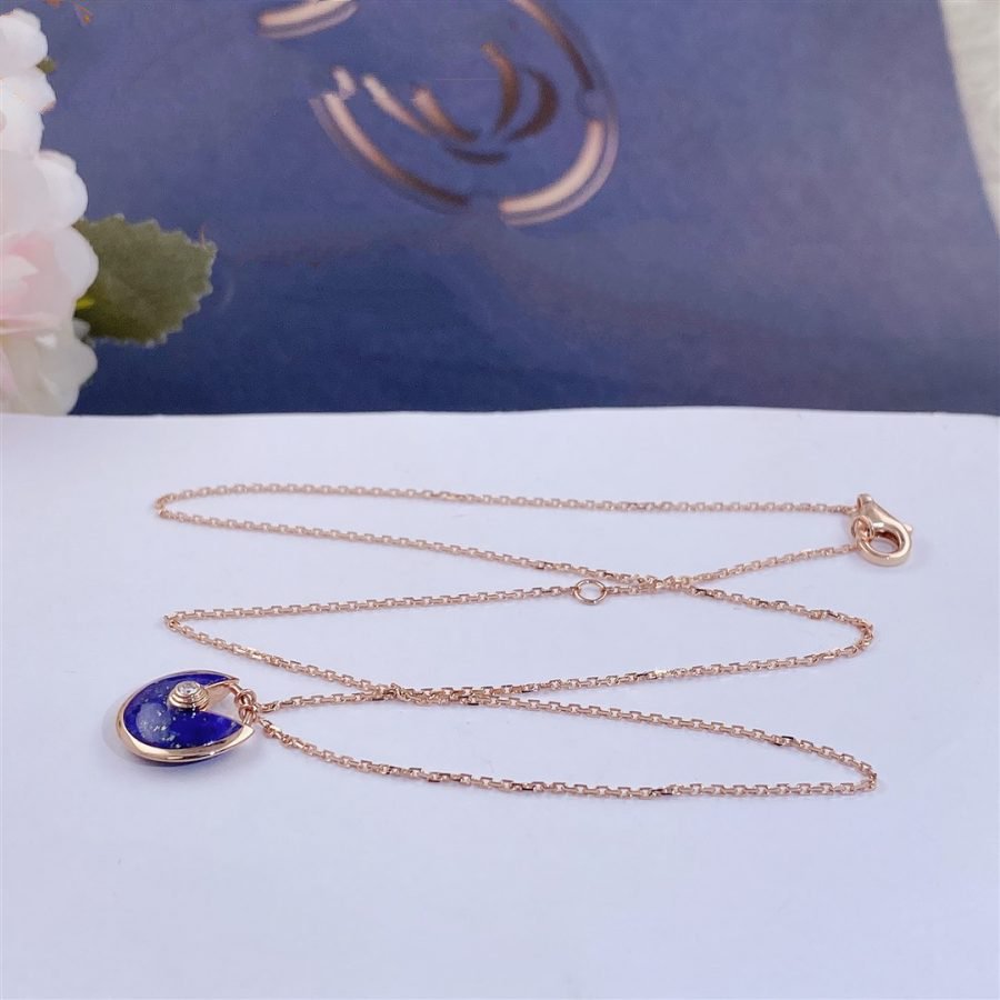 ??MIRA?¡¥AMULETTE ROSE GOLD AGATE NECKLACE