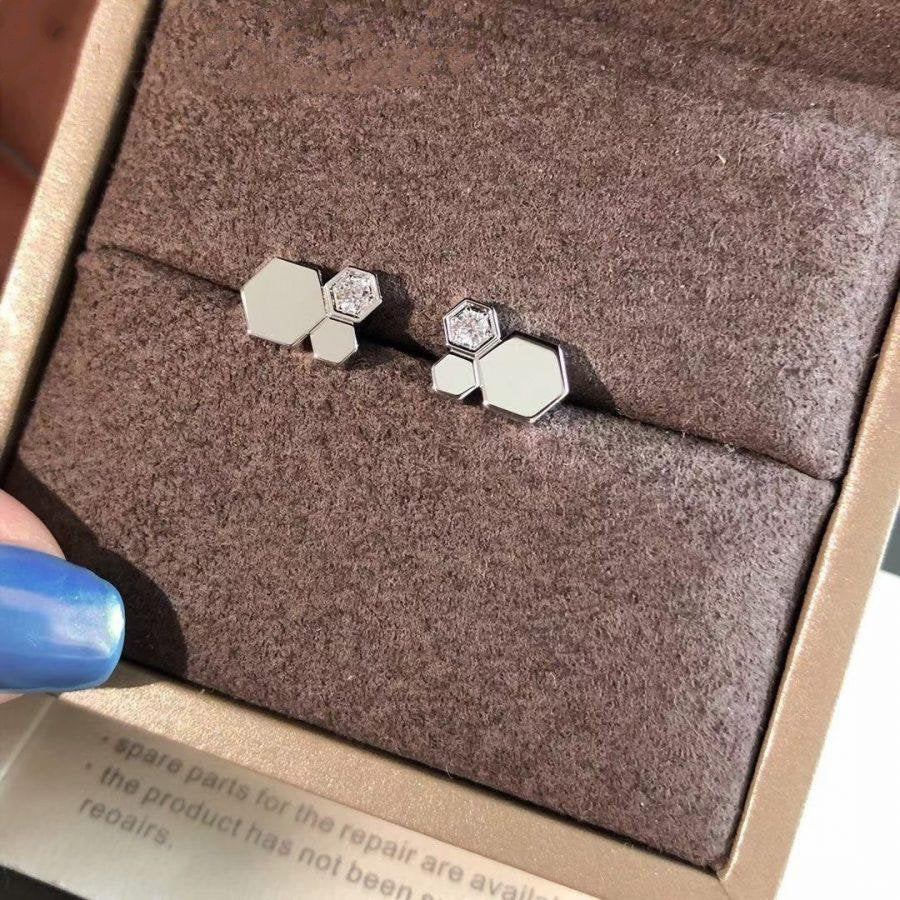 ??MIRA?¡¥BEE LOVE SILVER DIAMOND EARRINGS