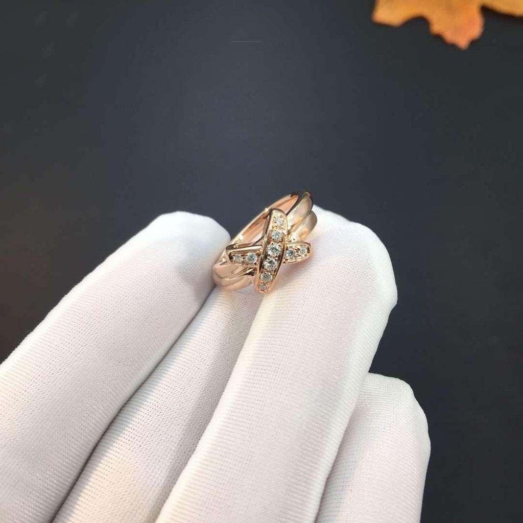 ??MIRA?¡¥JEUX DE PINK GOLD DIAMOND RING