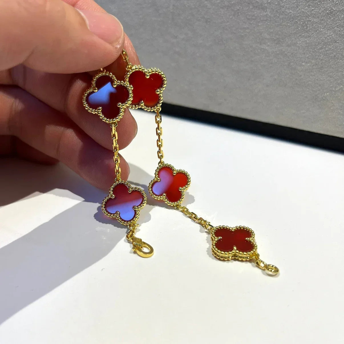 [MIRA]New  CLOVER 5 MOTIF RED CORNELIAN BRACELET COLLECTION