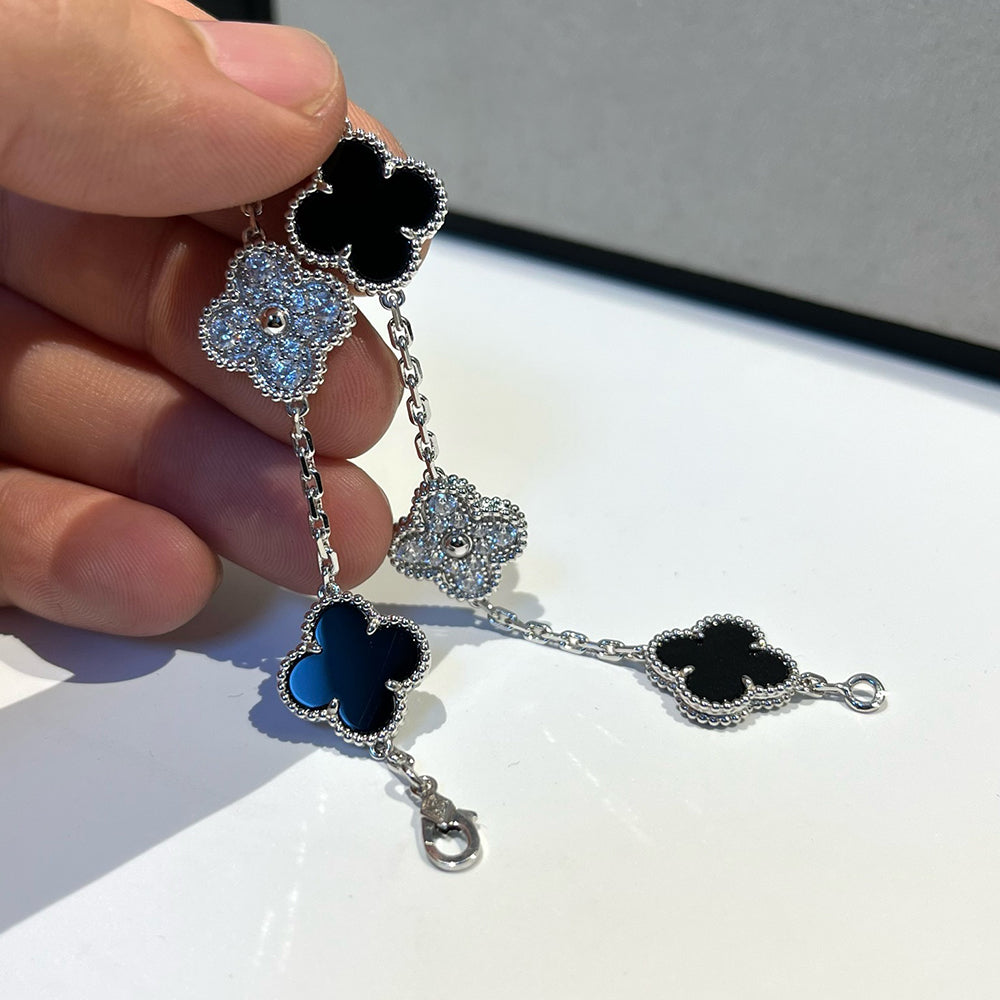 [MIRA]New CLOVER 5 MOTIF ONYXS BRACELET COLLECTION