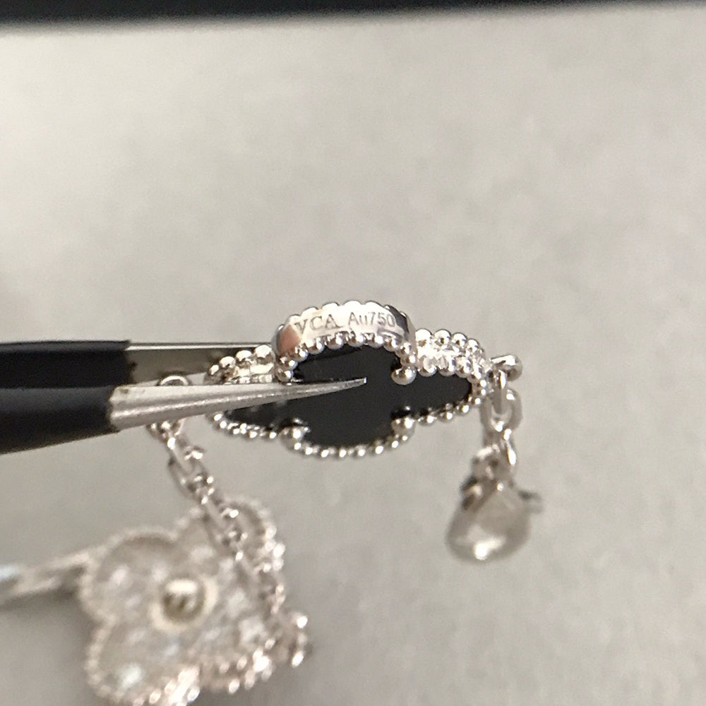 [MIRA]New CLOVER 5 MOTIF ONYXS BRACELET COLLECTION