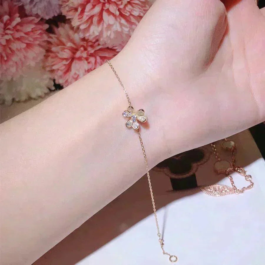 ??MIRA?¡¥FRIVOLE GOLD FLOWER DIAMOND BRACELET