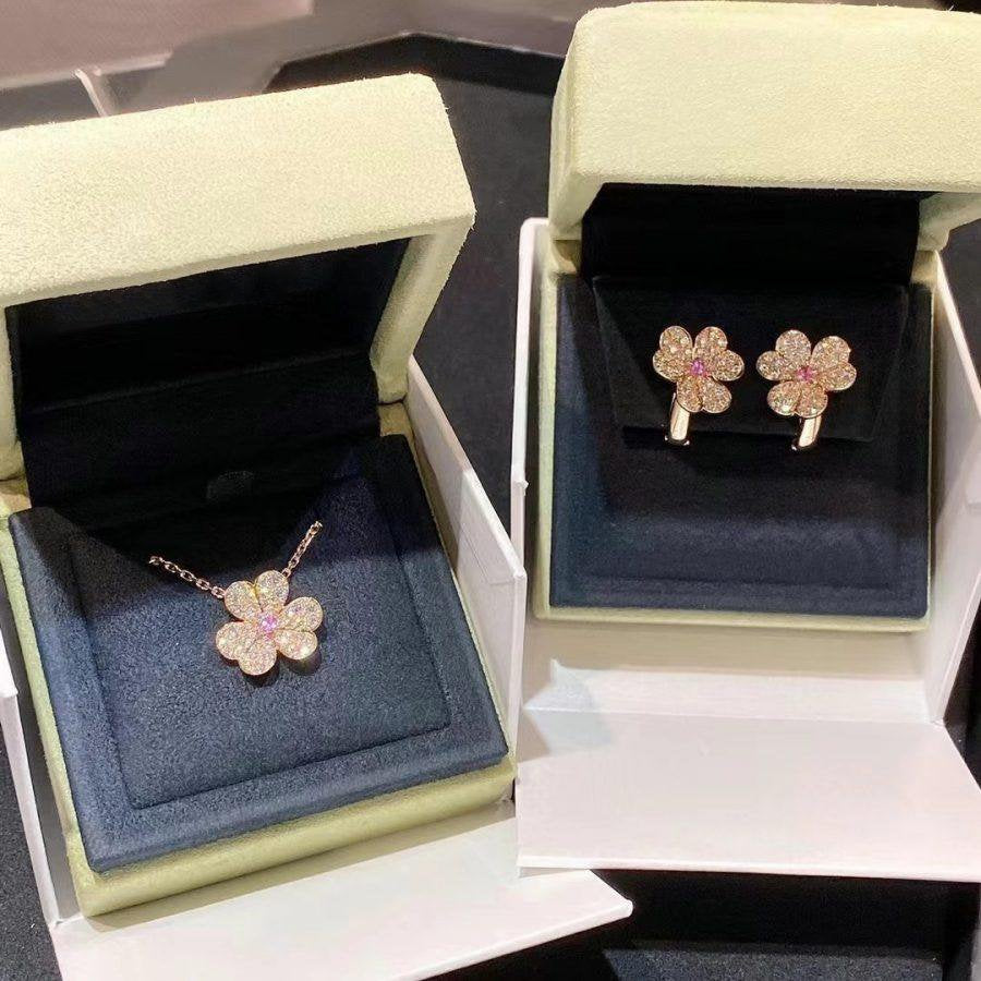 ??MIRA?¡¥FRIVOLE PINK GOLD FLOWER DIAMOND EARRINGS