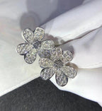 ??MIRA?¡¥FRIVOLE SILVER FLOWER DIAMOND EARRINGS