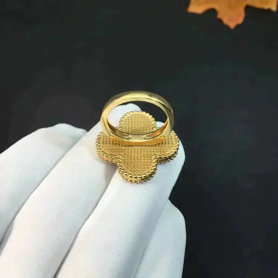 ??MIRA?¡¥CLOVER MALACHITE RING