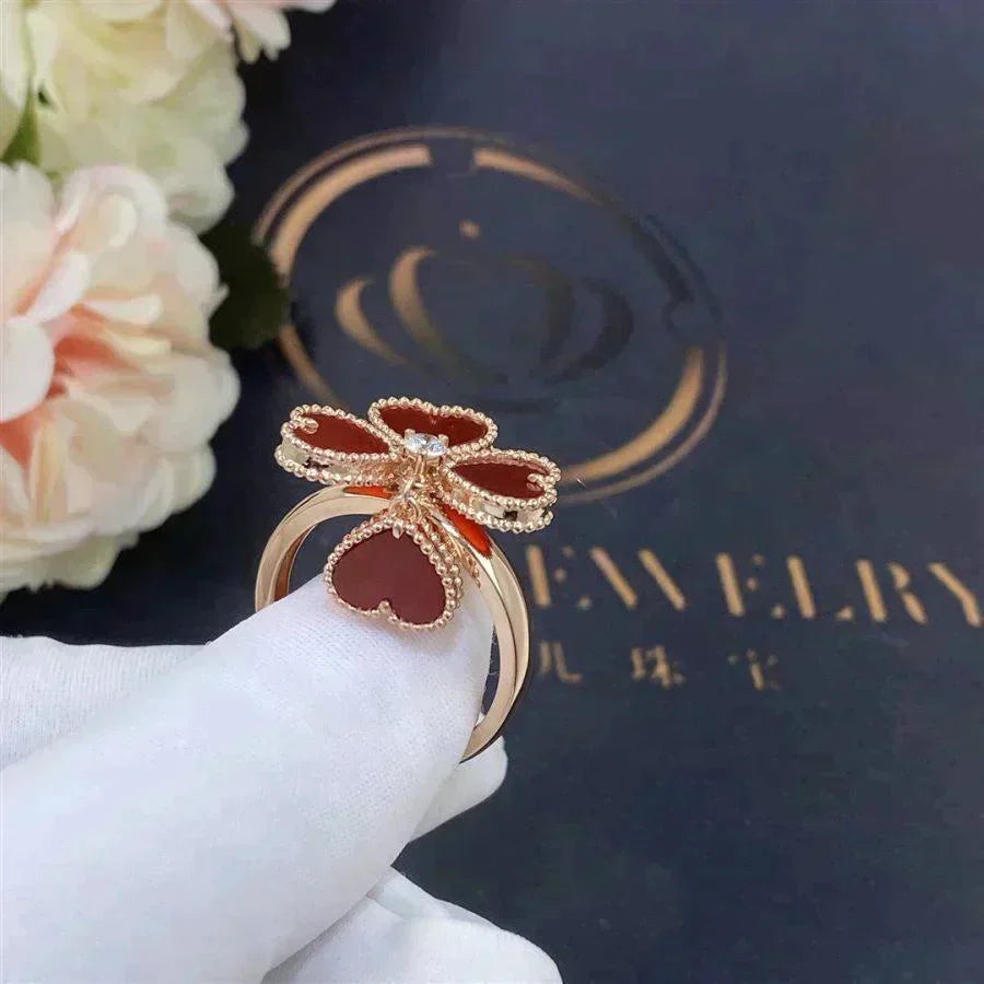 ??MIRA?¡¥SWEET CLOVER CARNELIAN RING